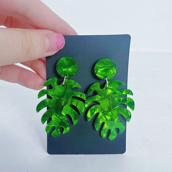 Tropical Green Palm Leaf Earrings Vacation Beach Summer - Picture 2 of 4